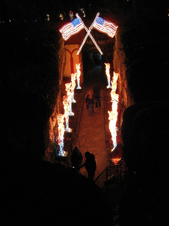 Vacation 2007-12 - Rock City 0217.jpg - Rock City outside of Chattanooga Tennessee has been a tourist attraction since 1932. I remembered seeing barn roofs painted with "See Rock City" and wanted to pay a visit to its home on Lookout Mountain. Christmas Vacation 2007-08.